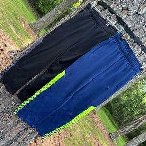 Two Old Navy Athletic Pants Med (8)